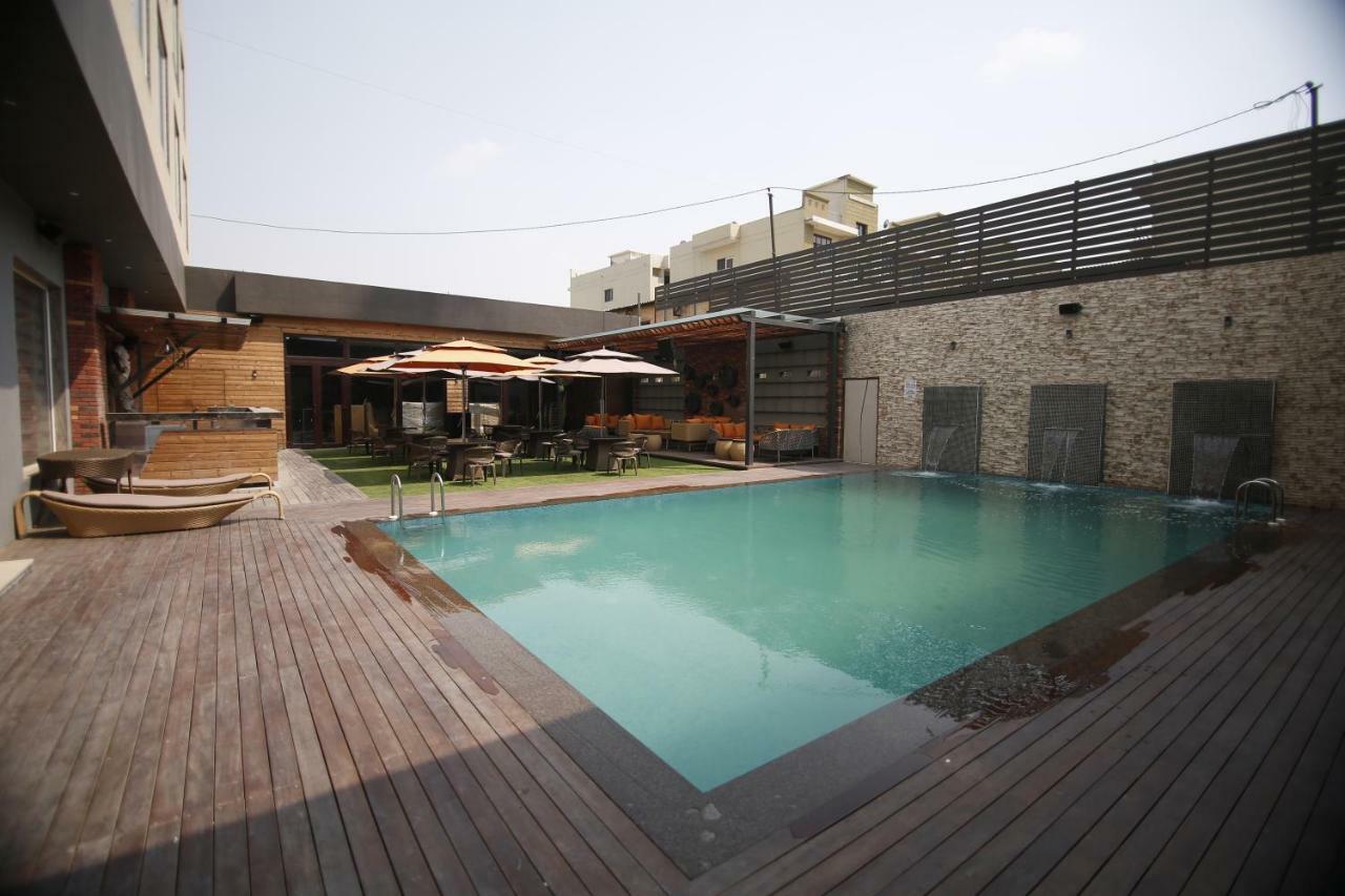 The Mystic Palms Hotel Mathura Kültér fotó